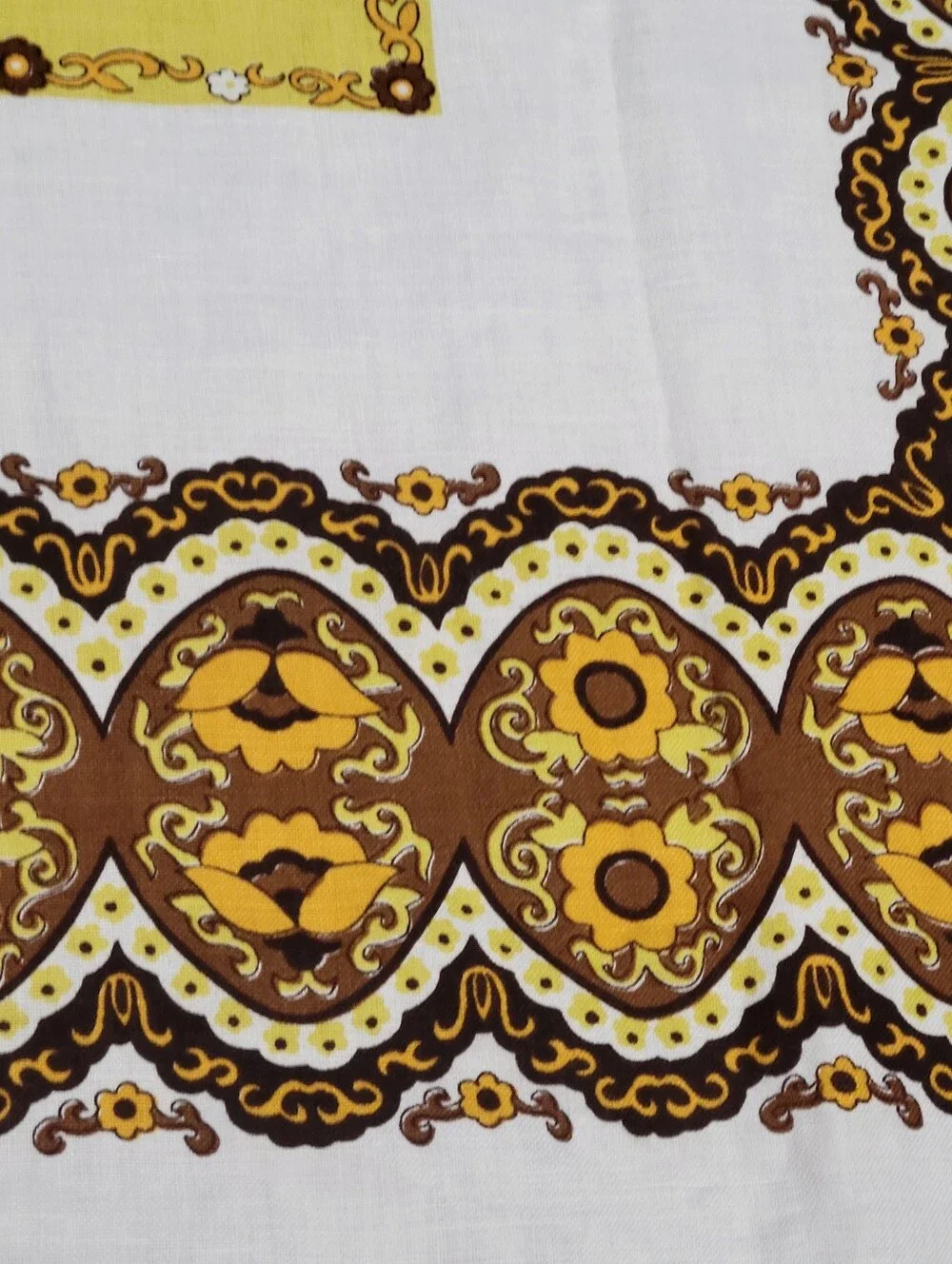 Vtg 1970s Cotton Linen Tablecloth Retro Geometric MCM 58 X 74 Square